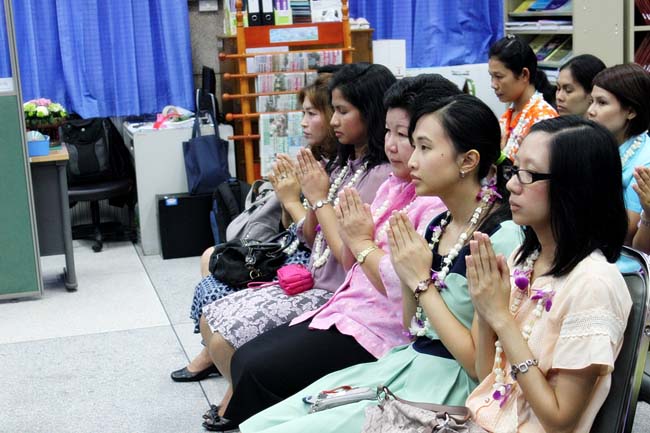 โครงการสืบสานประเพณีวันสงกรานต ์ วันอังคารที่ 9 เมษายน 2556 เวลา 08.30 - 13.00 น. ณ ห้องแหล่งการเรียนรู้ คณะศึกษาศาสตร์ มหาวิทยาลัยทักษิณ ภาพที่ 138