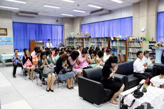 โครงการสืบสานประเพณีวันสงกรานต ์ วันอังคารที่ 9 เมษายน 2556 เวลา 08.30 - 13.00 น. ณ ห้องแหล่งการเรียนรู้ คณะศึกษาศาสตร์ มหาวิทยาลัยทักษิณ ภาพที่ 198