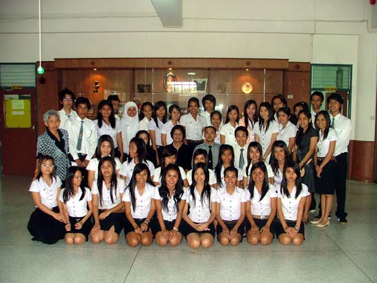 กิจกรรมอบรมและศึกษาดูงานนักศึกษาหลักสูตรครู 5 ปี ภาพที่ 72