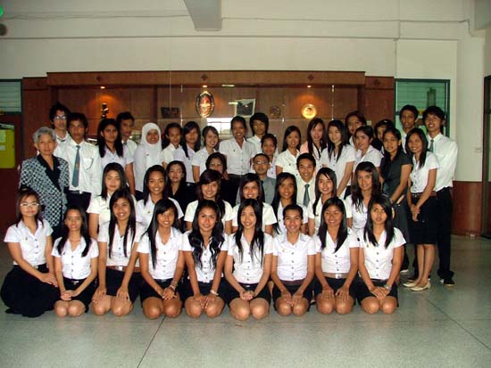 กิจกรรมอบรมและศึกษาดูงานนักศึกษาหลักสูตรครู 5 ปี ภาพที่ 73