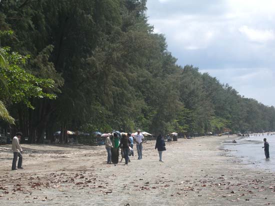 โครงการเยาวชนคนดีบำเพ็ญประโยชน์ ณ หาดปากเมง ภาพที่ 23