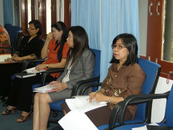 สำนักงานคณะศึกษาศาสตร์ ศึกษาดูงาน ณ คณะศึกษาศาสตร์ มหาวิทยาลัยเชียงใหม่ ในวันที่ 2 กุมภาพันธ์ พ.ศ. 2555 ภาพที่ 16