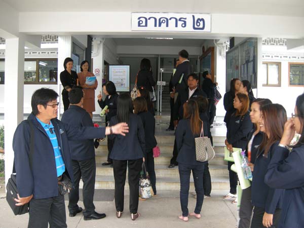 สำนักงานคณะศึกษาศาสตร์ ศึกษาดูงาน ณ คณะศึกษาศาสตร์ มหาวิทยาลัยเชียงใหม่ ในวันที่ 2 กุมภาพันธ์ พ.ศ. 2555 ภาพที่ 38