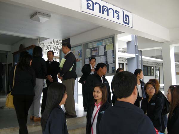 สำนักงานคณะศึกษาศาสตร์ ศึกษาดูงาน ณ คณะศึกษาศาสตร์ มหาวิทยาลัยเชียงใหม่ ในวันที่ 2 กุมภาพันธ์ พ.ศ. 2555 ภาพที่ 40