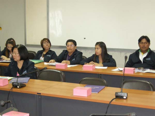 สำนักงานคณะศึกษาศาสตร์ ศึกษาดูงาน ณ คณะครุศาสตร์ มหาวิทยาลัยราชภัฏเชียงใหม่ ในวันที่ 3 กุมภาพันธ์ พ.ศ. 2555 ภาพที่ 12