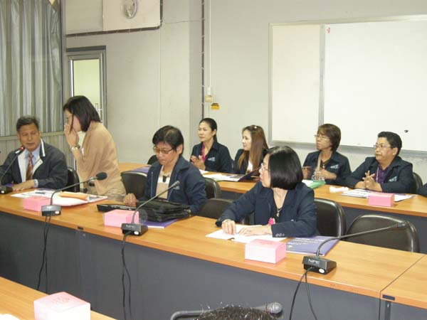 สำนักงานคณะศึกษาศาสตร์ ศึกษาดูงาน ณ คณะครุศาสตร์ มหาวิทยาลัยราชภัฏเชียงใหม่ ในวันที่ 3 กุมภาพันธ์ พ.ศ. 2555 ภาพที่ 19