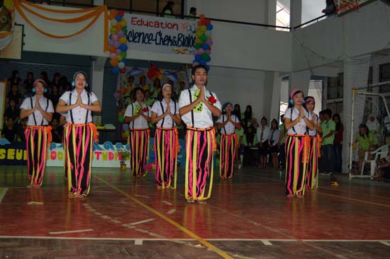 กิจกรรมกีฬาสีและประกวดกองเชียร์ คณะศึกษาศาสตร์ ภาพที่ 38
