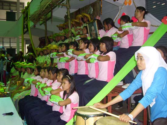 กิจกรรมกีฬาสีและประกวดกองเชียร์ คณะศึกษาศาสตร์ ภาพที่ 142