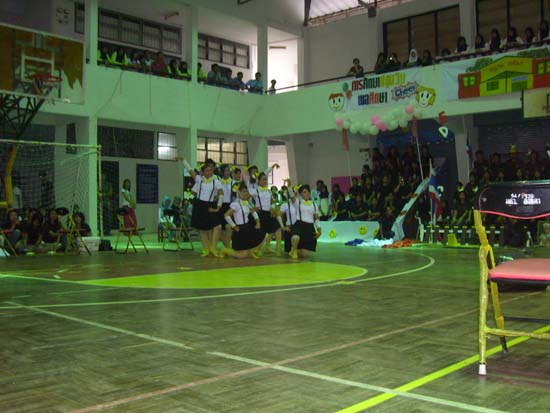 กิจกรรมกีฬาสีและประกวดกองเชียร์ คณะศึกษาศาสตร์ ภาพที่ 144