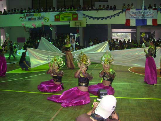 กิจกรรมกีฬาสีและประกวดกองเชียร์ คณะศึกษาศาสตร์ ภาพที่ 151