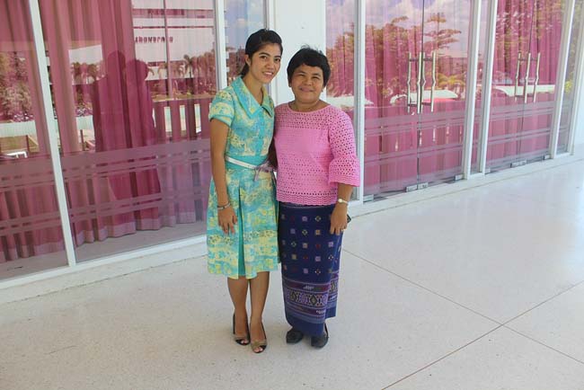 มหกรรมแลกเปลี่ยนเรียนรู้โครงการยกระดับคุณภาพครูทั้งระบบโดยใช้กระบวนการสร้างระบบพี่เลี้ยง ( Coaching and Mentoring ) วันศุกร์ที่ 11 ตุลาคม 2556 ณ มหาวิทยาลัยทักษิณ วิทยาเขตสงขลา ภาพที่ 257