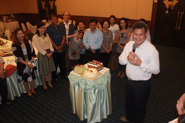 งานแสดงความยินดีเนื่องในวันคล้ายวันเกิดคณบดีคณะศึกษาศาสตร์ ภาพที่ 90