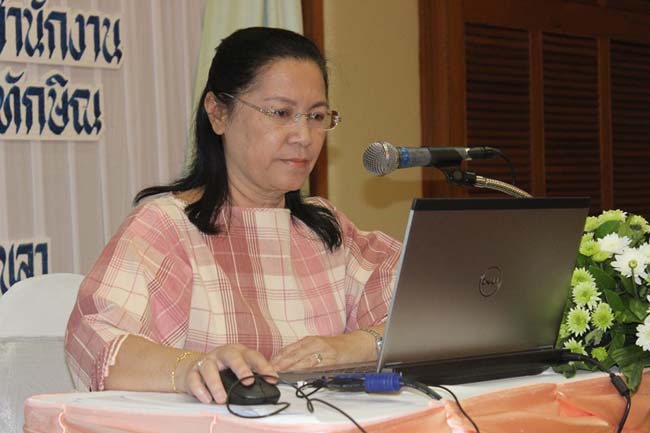 โครงการสัมมนาเชิงปฏิบัติการจัดทำแผนกลยุทธ์พัฒนาสำนักงานคณะศึกษาศาสตร์ ระหว่างวันที่ 29-30 กรกฎาคม 2556 ภาพที่ 217