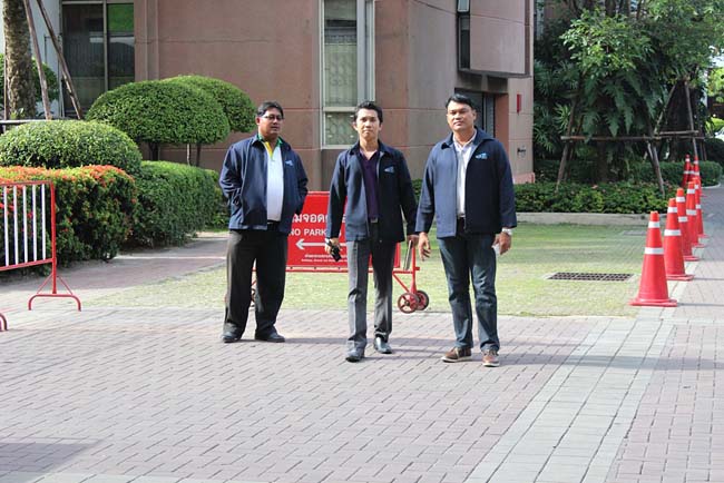 ผู้บริหารและบุคลากรคณะศึกษาศาสตร์ ศึกษาดูงานวิทยาลัยครุศาสตร์ มหาวิทยาลัยธุรกิจบัณฑิตย์ กรุงเทพมหานคร เมื่อวันที่ 6 กันยายน 2556 ภาพที่ 4