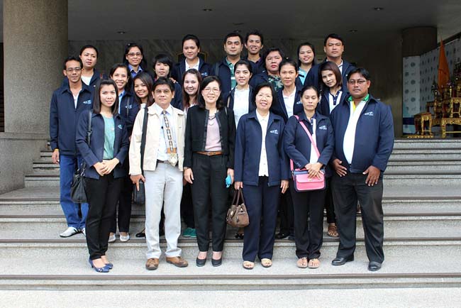 ผู้บริหารและบุคลากรคณะศึกษาศาสตร์ ศึกษาดูงานวิทยาลัยครุศาสตร์ มหาวิทยาลัยธุรกิจบัณฑิตย์ กรุงเทพมหานคร เมื่อวันที่ 6 กันยายน 2556 ภาพที่ 8
