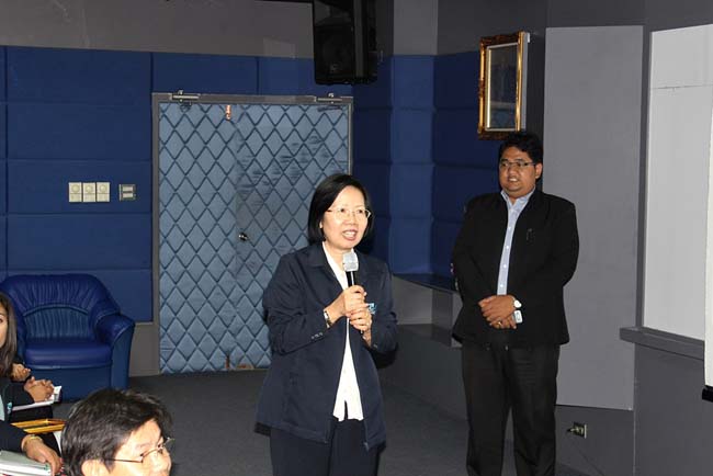 ผู้บริหารและบุคลากรคณะศึกษาศาสตร์ ศึกษาดูงานวิทยาลัยครุศาสตร์ มหาวิทยาลัยธุรกิจบัณฑิตย์ กรุงเทพมหานคร เมื่อวันที่ 6 กันยายน 2556 ภาพที่ 133