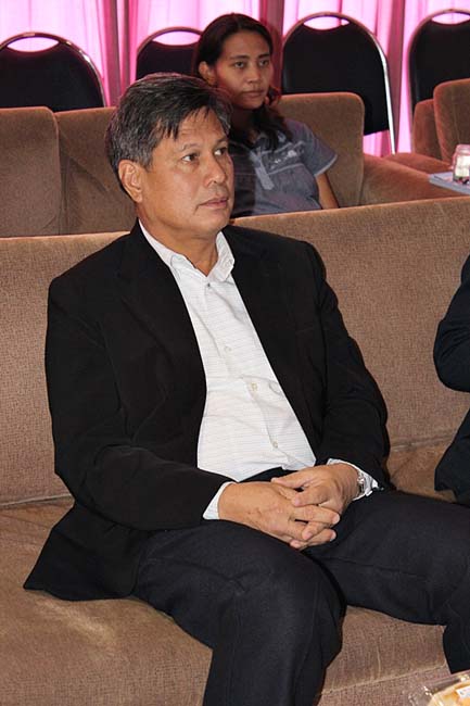 ปฐมนิเทศนิสิตศึกษาศาสตร์ ระดับปริญญาตรี วันที่ 1 มิถุนายน 2556 ณ หอประชุมปาริชาต มหาวิทยาลัยทักษิณ วิทยาเขตสงขลา ภาพที่ 11