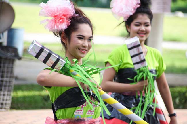 สาขาวิชาการศึกษาปฐมวัย จัดโครงการ “ปฐมวัยซู่ซ่า กีฬาสีซู่ซี่” ในวันเสาร์ที่ 2 พฤศจิกายน 2556 ณ ยิมเนเซียม มหาวิทยาลัยทักษิณ ภาพที่ 60
