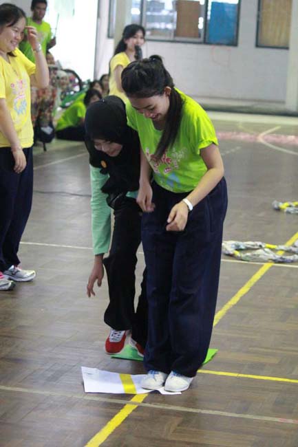 สาขาวิชาการศึกษาปฐมวัย จัดโครงการ “ปฐมวัยซู่ซ่า กีฬาสีซู่ซี่” ในวันเสาร์ที่ 2 พฤศจิกายน 2556 ณ ยิมเนเซียม มหาวิทยาลัยทักษิณ ภาพที่ 63