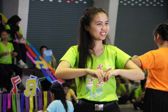 สาขาวิชาการศึกษาปฐมวัย จัดโครงการ “ปฐมวัยซู่ซ่า กีฬาสีซู่ซี่” ในวันเสาร์ที่ 2 พฤศจิกายน 2556 ณ ยิมเนเซียม มหาวิทยาลัยทักษิณ ภาพที่ 74