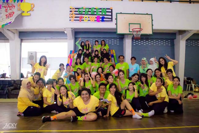 สาขาวิชาการศึกษาปฐมวัย จัดโครงการ “ปฐมวัยซู่ซ่า กีฬาสีซู่ซี่” ในวันเสาร์ที่ 2 พฤศจิกายน 2556 ณ ยิมเนเซียม มหาวิทยาลัยทักษิณ ภาพที่ 87