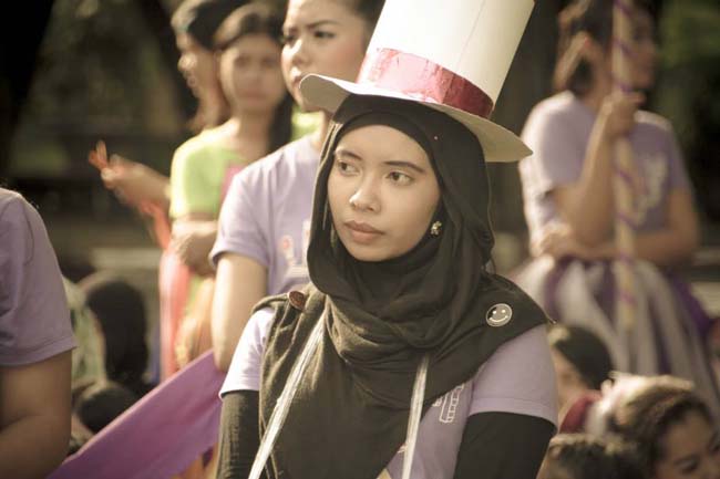สาขาวิชาการศึกษาปฐมวัย จัดโครงการ “ปฐมวัยซู่ซ่า กีฬาสีซู่ซี่” ในวันเสาร์ที่ 2 พฤศจิกายน 2556 ณ ยิมเนเซียม มหาวิทยาลัยทักษิณ ภาพที่ 100