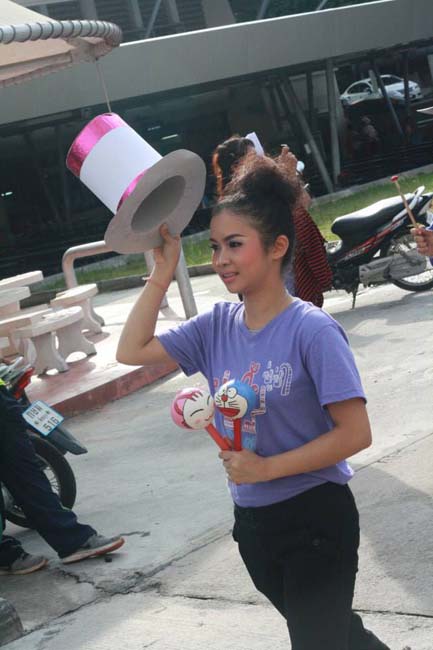 สาขาวิชาการศึกษาปฐมวัย จัดโครงการ “ปฐมวัยซู่ซ่า กีฬาสีซู่ซี่” ในวันเสาร์ที่ 2 พฤศจิกายน 2556 ณ ยิมเนเซียม มหาวิทยาลัยทักษิณ ภาพที่ 120