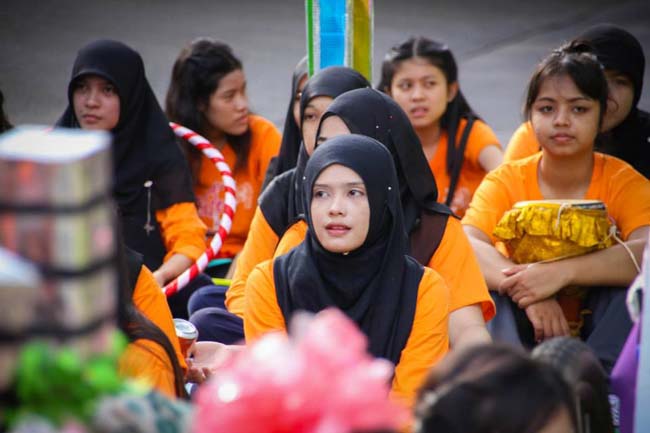 สาขาวิชาการศึกษาปฐมวัย จัดโครงการ “ปฐมวัยซู่ซ่า กีฬาสีซู่ซี่” ในวันเสาร์ที่ 2 พฤศจิกายน 2556 ณ ยิมเนเซียม มหาวิทยาลัยทักษิณ ภาพที่ 129