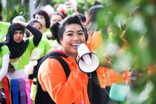 สาขาวิชาการศึกษาปฐมวัย จัดโครงการ “ปฐมวัยซู่ซ่า กีฬาสีซู่ซี่” ในวันเสาร์ที่ 2 พฤศจิกายน 2556 ณ ยิมเนเซียม มหาวิทยาลัยทักษิณ ภาพที่ 135