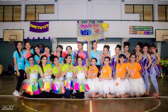 สาขาวิชาการศึกษาปฐมวัย จัดโครงการ “ปฐมวัยซู่ซ่า กีฬาสีซู่ซี่” ในวันเสาร์ที่ 2 พฤศจิกายน 2556 ณ ยิมเนเซียม มหาวิทยาลัยทักษิณ ภาพที่ 139