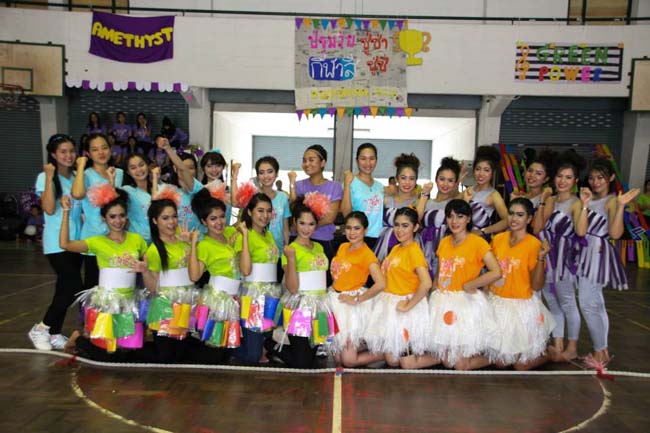 สาขาวิชาการศึกษาปฐมวัย จัดโครงการ “ปฐมวัยซู่ซ่า กีฬาสีซู่ซี่” ในวันเสาร์ที่ 2 พฤศจิกายน 2556 ณ ยิมเนเซียม มหาวิทยาลัยทักษิณ ภาพที่ 173