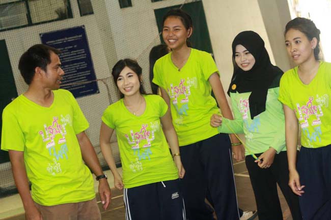 สาขาวิชาการศึกษาปฐมวัย จัดโครงการ “ปฐมวัยซู่ซ่า กีฬาสีซู่ซี่” ในวันเสาร์ที่ 2 พฤศจิกายน 2556 ณ ยิมเนเซียม มหาวิทยาลัยทักษิณ ภาพที่ 188