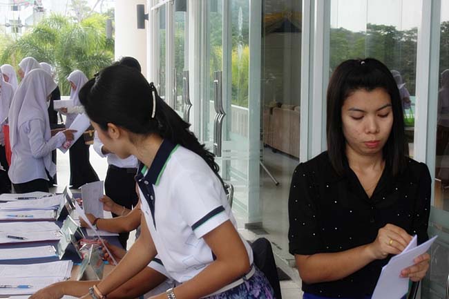 โครงการสัมมนานิสิตระหว่างฝึกปฎิบัติการสอน 14 สิงหาคม 2556 ภาพที่ 12