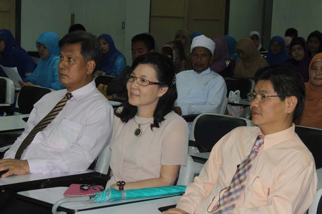 โครงการสัมมนานิสิตระหว่างฝึกปฏิบัติการสอน (ป.บัณฑิต) 16 สิงหาคม 2556 ภาพที่ 17