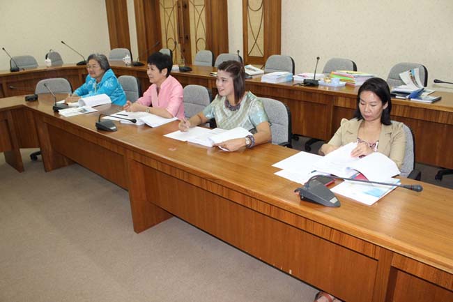 การประเมินคุณภาพภายใน คณะศึกษาศาสตร์ วันจันทร์ที่ 15 กรกฎาคม 2556 ณ ห้องประชุมคณะศึกษาศาสตร์ ชั้น 2 อาคารเรียน 3 มหาวิทยาลัยทักษิณ ภาพที่ 27