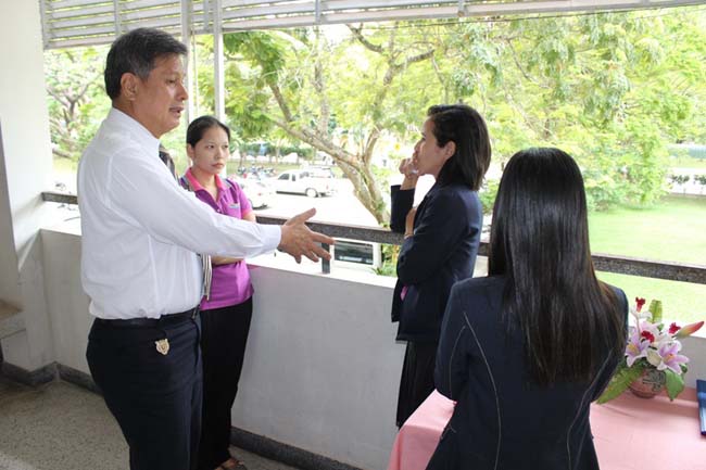 การประเมินคุณภาพภายใน คณะศึกษาศาสตร์ วันจันทร์ที่ 15 กรกฎาคม 2556 ณ ห้องประชุมคณะศึกษาศาสตร์ ชั้น 2 อาคารเรียน 3 มหาวิทยาลัยทักษิณ ภาพที่ 29