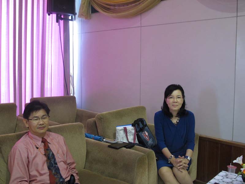 โครงการอบรมพี่เลี้ยง เรื่อง"การจัดการเรียนรู้ในศตวรรษที่ 21 สำหรับครูพี่เลี้ยงนิสิตหลักสูตรการศึกษาบัณฑิต (หลักสูตร 5 ปี) ปีการศึกษา 2556 ภาพที่ 18