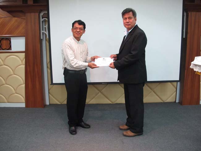 โครงการพัฒนาบุคลากรทางการศึกษาเพื่อให้มีหรือเลือนเป็นวิทยฐานะ ครูเชี่ยวชาญ รุ่นที่ 6 ภาพที่ 6