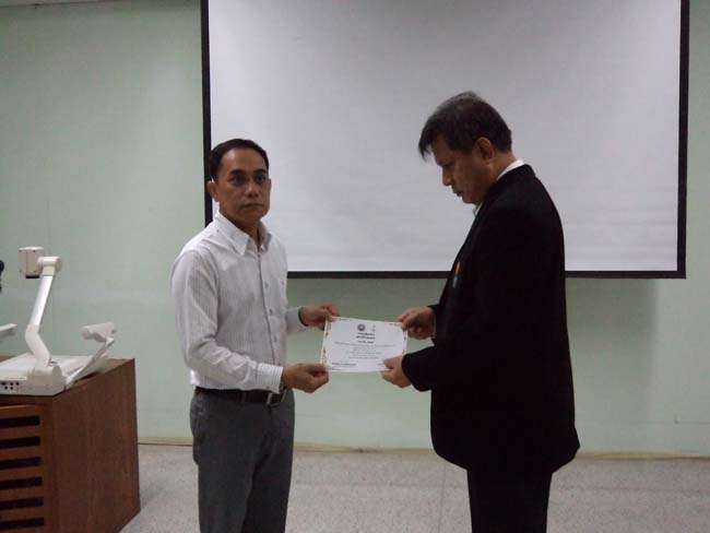 โครงการพัฒนาบุคลากรทางการศึกษาเพื่อให้มีหรือเลือนเป็นวิทยฐานะ ชำนาญการพิเศษ รุ่นที่ 22 ภาพที่ 6