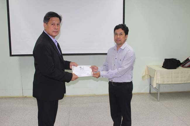 โครงการพัฒนาบุคลากรทางการศึกษาเพื่อให้มีหรือเลือนเป็นวิทยฐานะ ครูชำนาญการพิเศษ รุ่นที่ 24 ภาพที่ 29