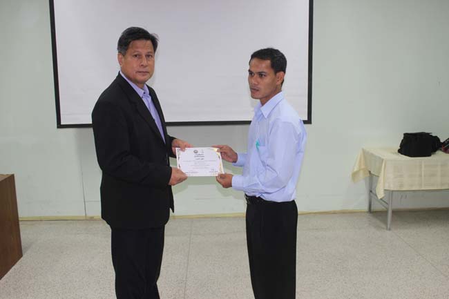 โครงการพัฒนาบุคลากรทางการศึกษาเพื่อให้มีหรือเลือนเป็นวิทยฐานะ ครูชำนาญการพิเศษ รุ่นที่ 24 ภาพที่ 40