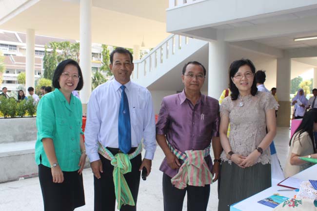 งานทักษิณวิชาการ ประจำปี 2556"บูรณาการนำความรู้ มุ่งสู่ชุมชน"ระหว่างวันที 26 - 28 สิงหาคม 2556 ณ มหาวิทยาลัยทักษิณ วิทยาเขตสงขลา ภาพที่ 35