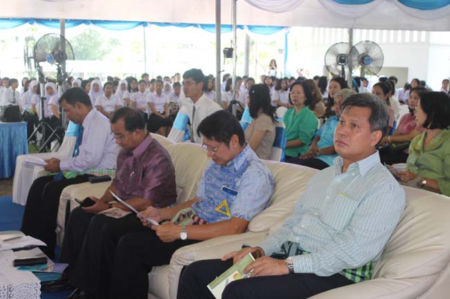 งานทักษิณวิชาการ ประจำปี 2556"บูรณาการนำความรู้ มุ่งสู่ชุมชน"ระหว่างวันที 26 - 28 สิงหาคม 2556 ณ มหาวิทยาลัยทักษิณ วิทยาเขตสงขลา ภาพที่ 47