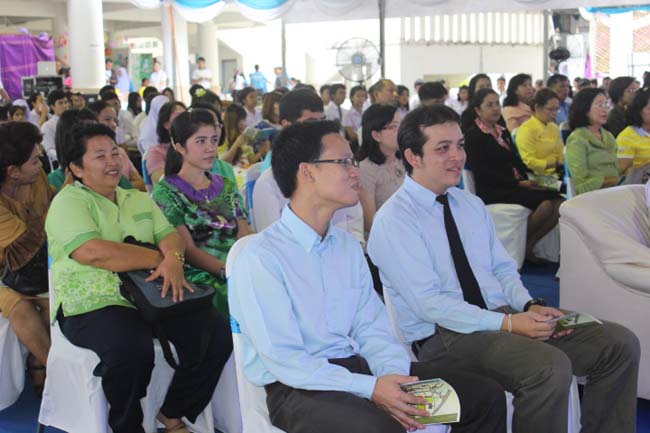 งานทักษิณวิชาการ ประจำปี 2556"บูรณาการนำความรู้ มุ่งสู่ชุมชน"ระหว่างวันที 26 - 28 สิงหาคม 2556 ณ มหาวิทยาลัยทักษิณ วิทยาเขตสงขลา ภาพที่ 86