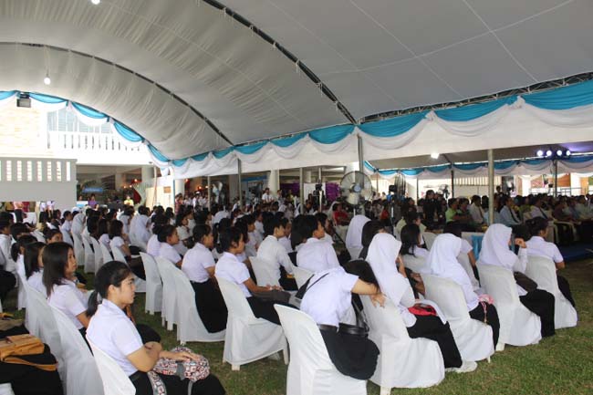 งานทักษิณวิชาการ ประจำปี 2556"บูรณาการนำความรู้ มุ่งสู่ชุมชน"ระหว่างวันที 26 - 28 สิงหาคม 2556 ณ มหาวิทยาลัยทักษิณ วิทยาเขตสงขลา ภาพที่ 101