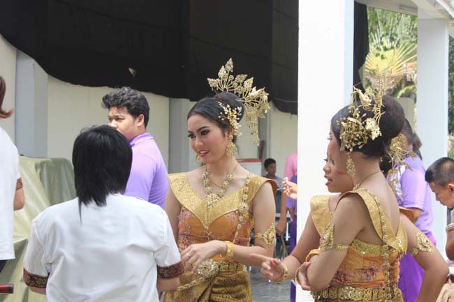 งานทักษิณวิชาการ ประจำปี 2556"บูรณาการนำความรู้ มุ่งสู่ชุมชน"ระหว่างวันที 26 - 28 สิงหาคม 2556 ณ มหาวิทยาลัยทักษิณ วิทยาเขตสงขลา ภาพที่ 103