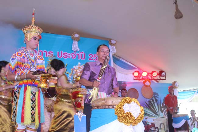 งานทักษิณวิชาการ ประจำปี 2556"บูรณาการนำความรู้ มุ่งสู่ชุมชน"ระหว่างวันที 26 - 28 สิงหาคม 2556 ณ มหาวิทยาลัยทักษิณ วิทยาเขตสงขลา ภาพที่ 182