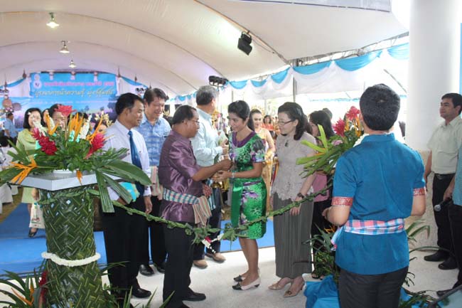 งานทักษิณวิชาการ ประจำปี 2556"บูรณาการนำความรู้ มุ่งสู่ชุมชน"ระหว่างวันที 26 - 28 สิงหาคม 2556 ณ มหาวิทยาลัยทักษิณ วิทยาเขตสงขลา ภาพที่ 190