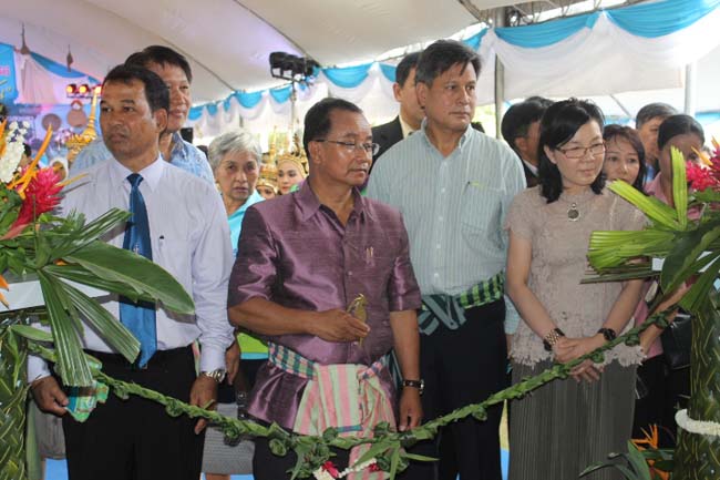 งานทักษิณวิชาการ ประจำปี 2556"บูรณาการนำความรู้ มุ่งสู่ชุมชน"ระหว่างวันที 26 - 28 สิงหาคม 2556 ณ มหาวิทยาลัยทักษิณ วิทยาเขตสงขลา ภาพที่ 205