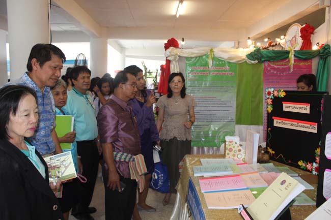 งานทักษิณวิชาการ ประจำปี 2556"บูรณาการนำความรู้ มุ่งสู่ชุมชน"ระหว่างวันที 26 - 28 สิงหาคม 2556 ณ มหาวิทยาลัยทักษิณ วิทยาเขตสงขลา ภาพที่ 225
